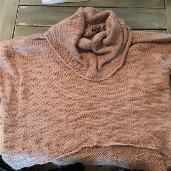 Short sleeve cowl neck sweater. - Picture 1 of 5